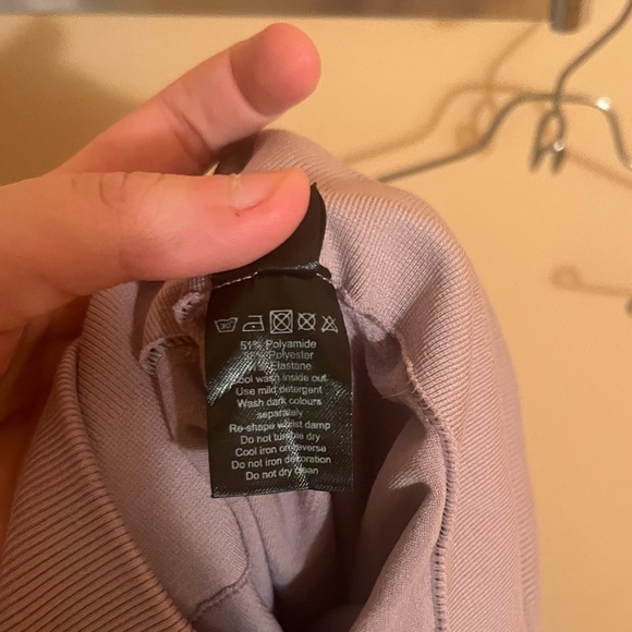 Alphalete lilac leggings - Picture 4 of 5